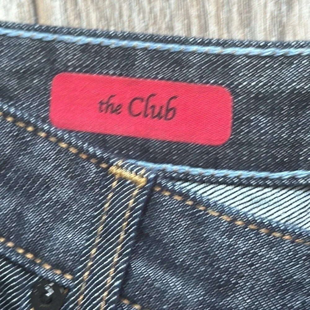 AG jeans dark denim bootcut baddie  31R bootcut style "The Club" - Picture 7 of 9